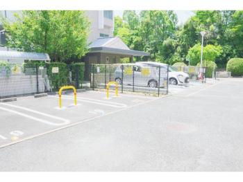 アルビス五月ヶ丘