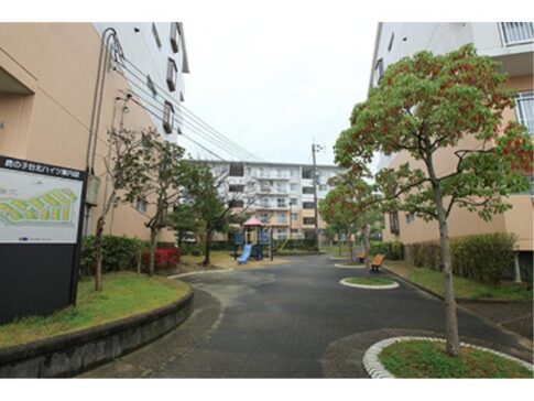 鹿の子台北ハイツ