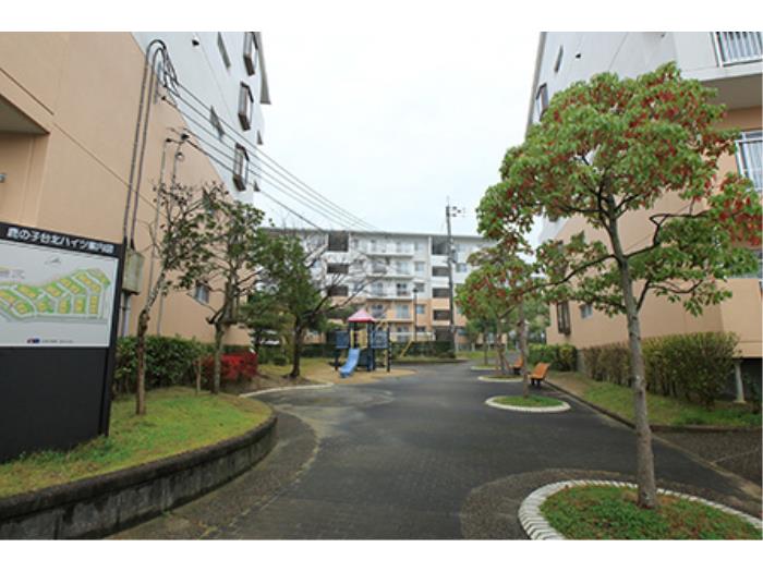 鹿の子台北ハイツ