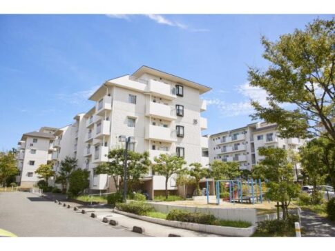 真美ヶ丘６丁目団地