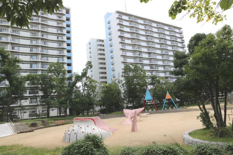 南港しらなみ団地