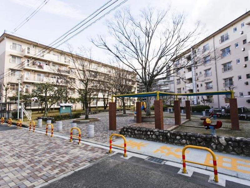 西大和星和台団地