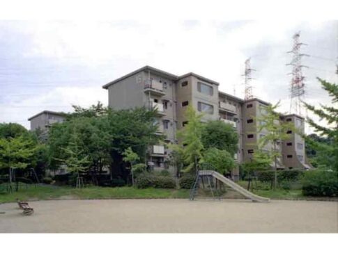泉北城山台三丁