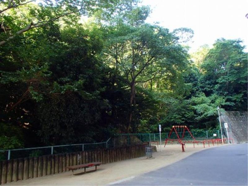 泉北鴨谷台三丁団地