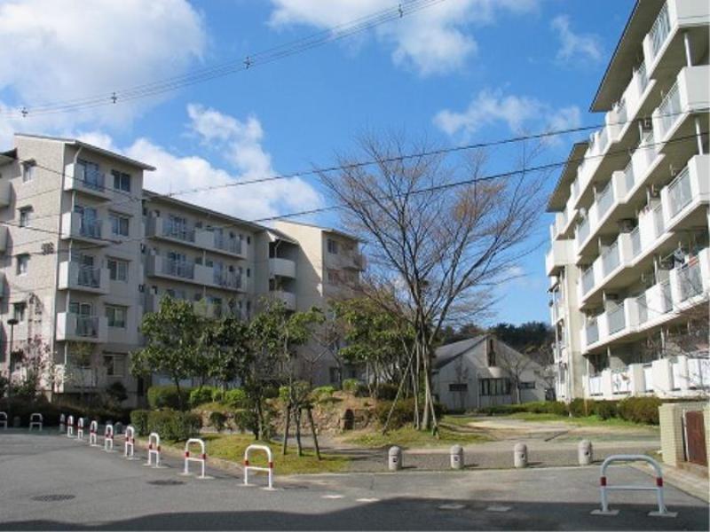 高槻・阿武山五番街