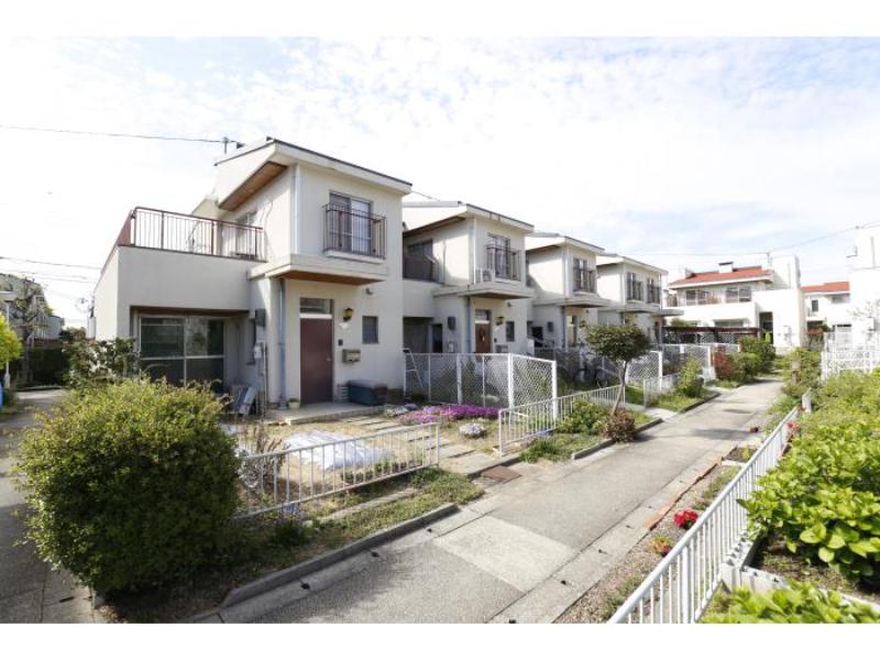 タウンハウス岩岡