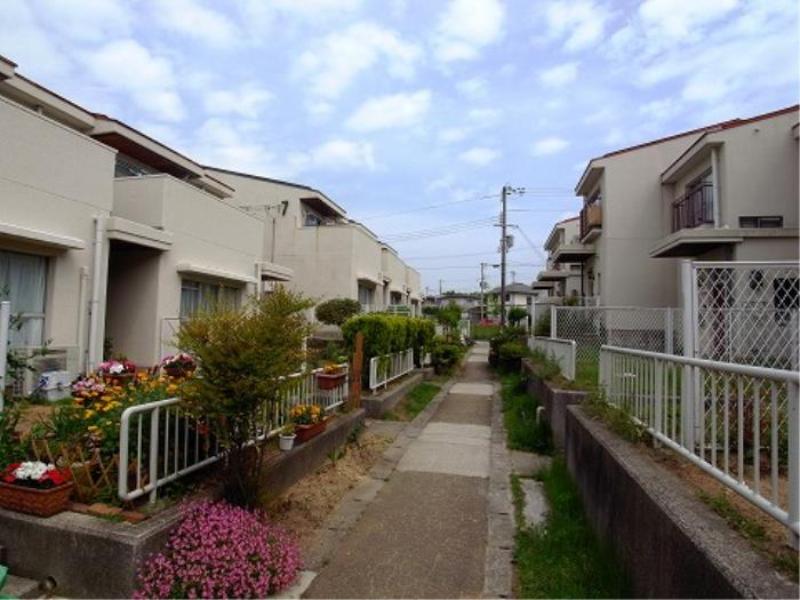 タウンハウス岩岡
