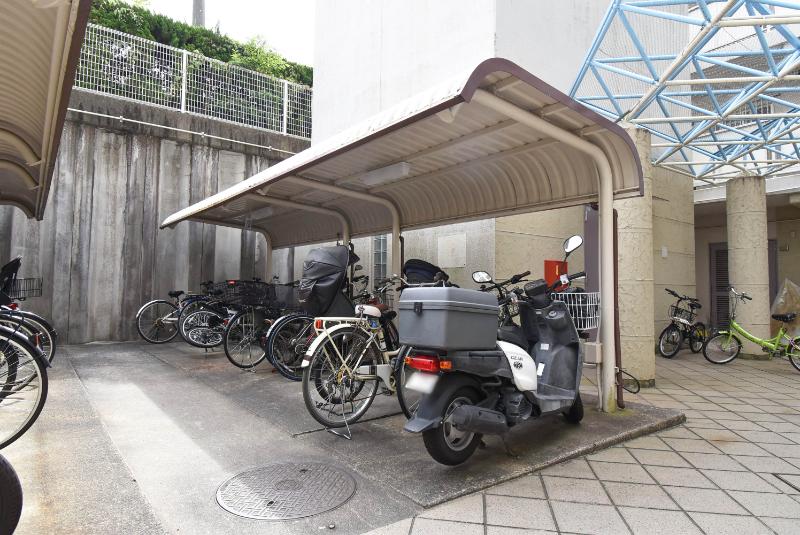 白鳥パークハイツ神宮西