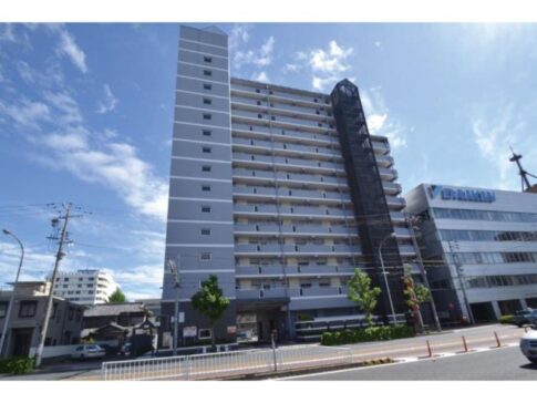 アーバンラフレ白壁