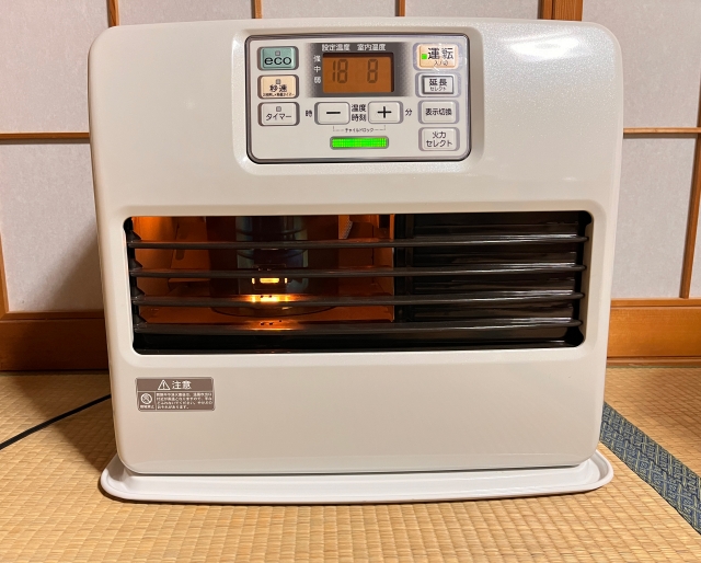 石油ファンヒーター