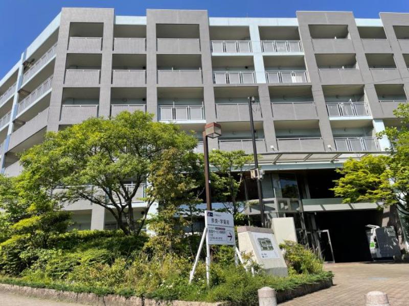 奈良学園前