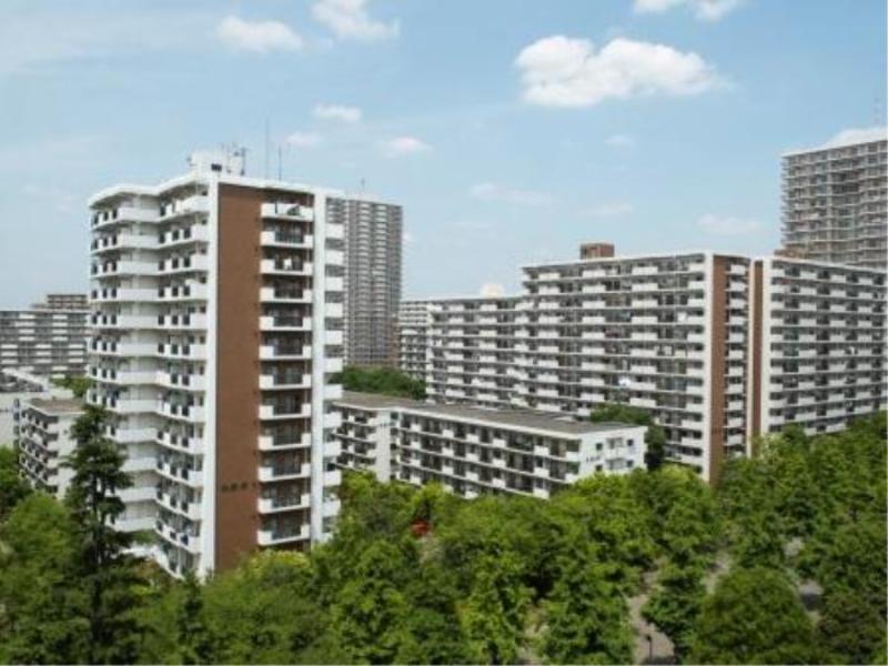 光が丘パークタウン いちょう通り八番街