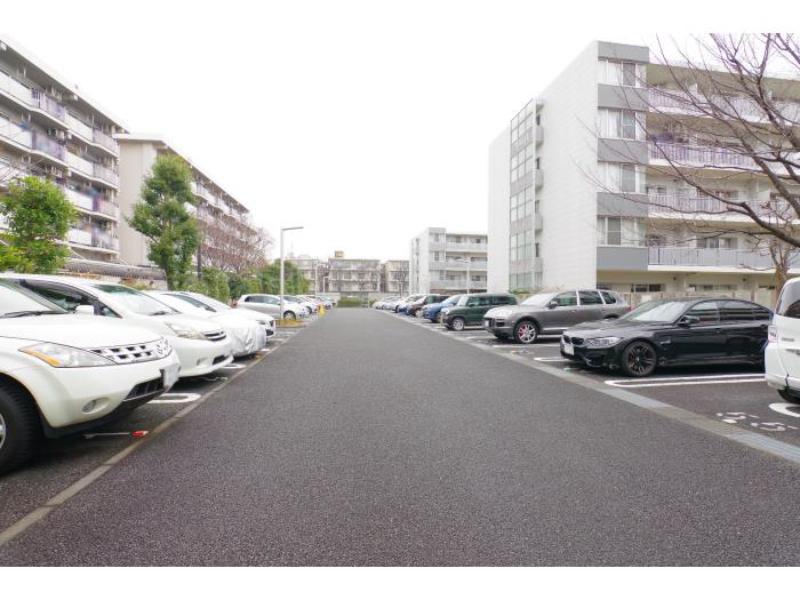 光が丘パークタウン
ゆりの木通り33番街